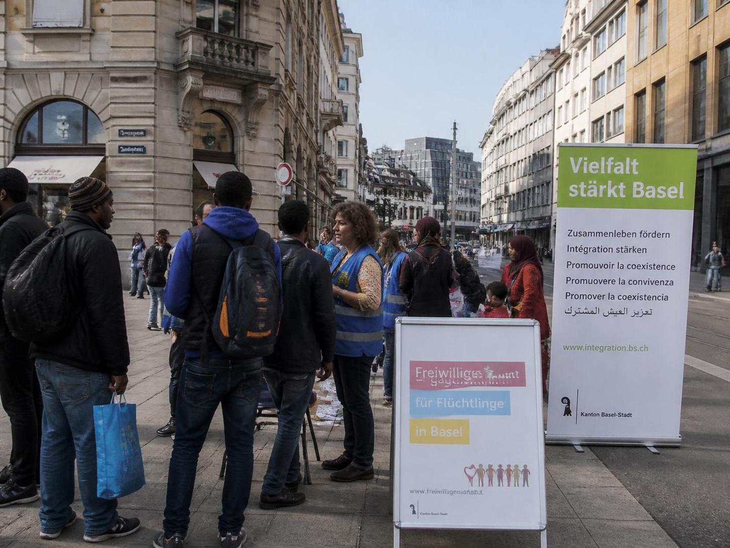 découvrez l'histoire de l'exil à bâle en suisse et explorez ses enjeux contemporains à travers une analyse approfondie des causes, des impacts et des perspectives actuelles.