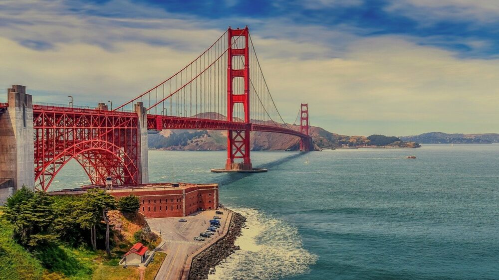 Golden Gate Bridge