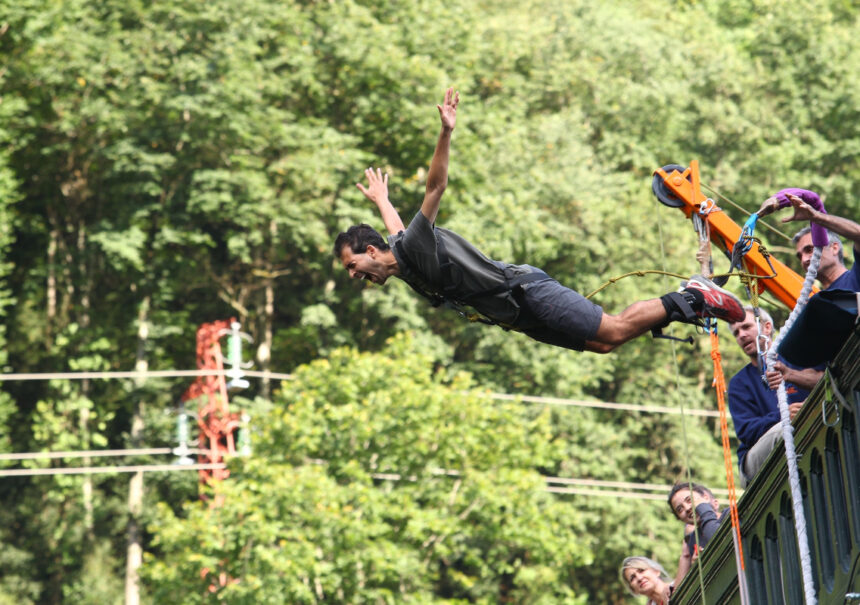 saut à l'élastique
